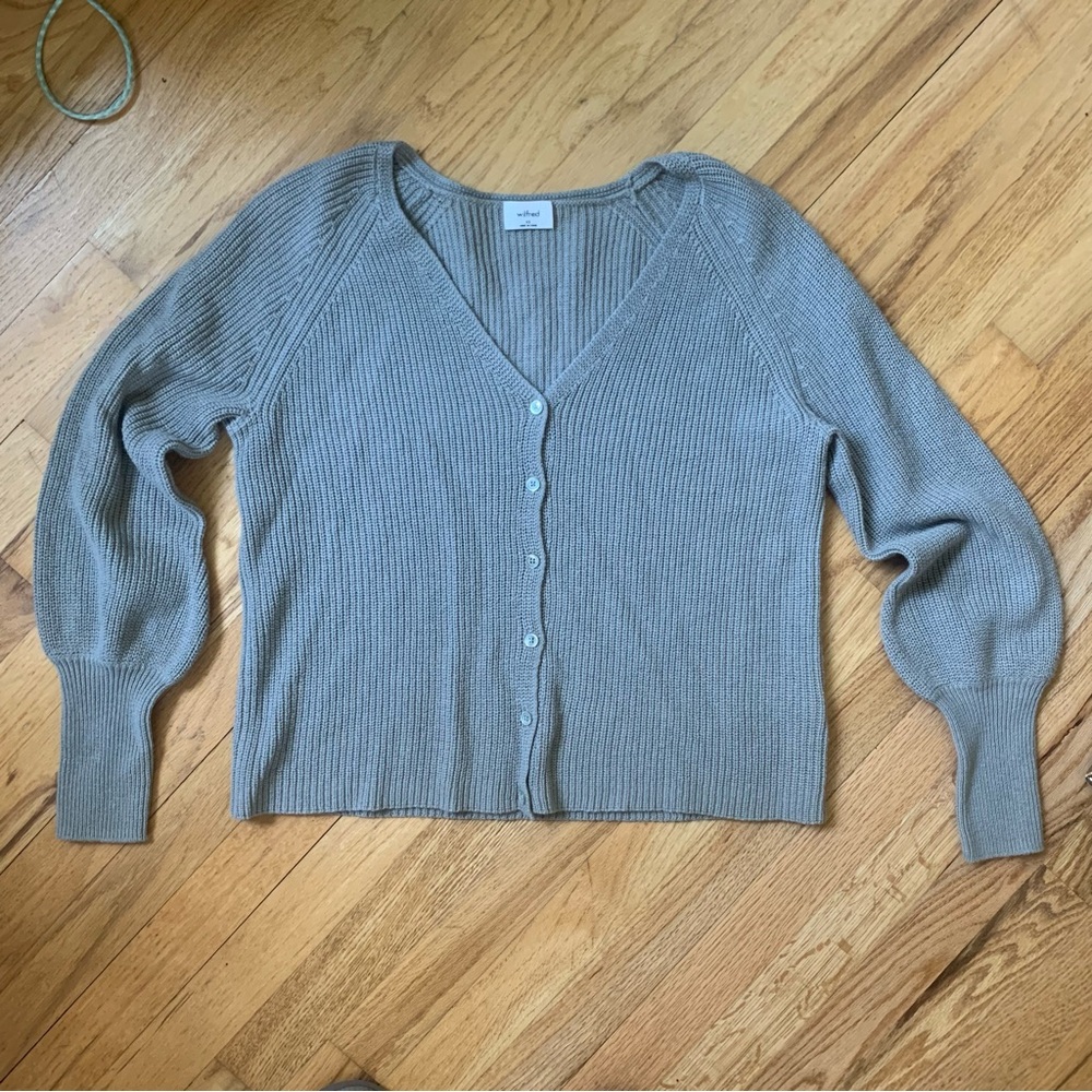 ✨SOLD✨Wilfred button down balloon sleeve cardigan EUC size xs gray